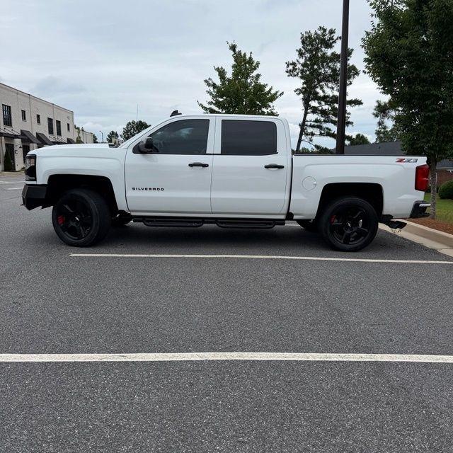 Chevrolet Silverado 1500  2018