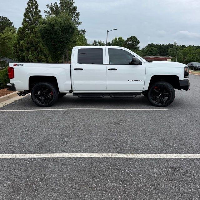 Chevrolet Silverado 1500  2018