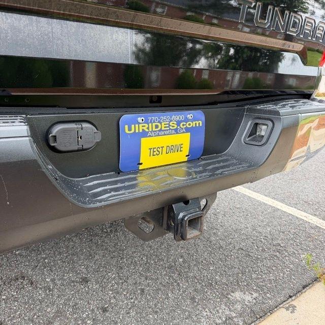 Toyota Tundra  2017