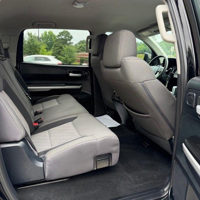 Toyota Tundra  2017