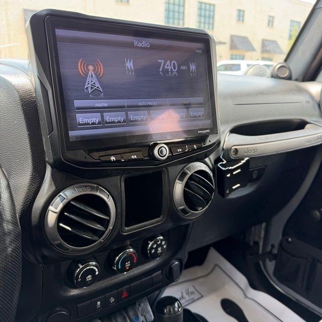 Jeep Wrangler  2014