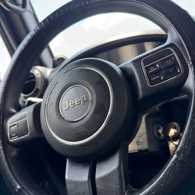 Jeep Wrangler  2014