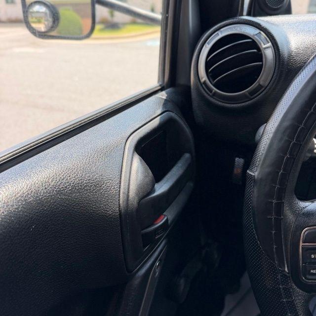 Jeep Wrangler  2014