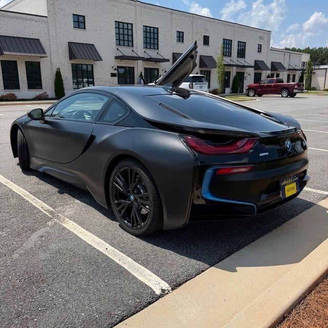 BMW i8  2016