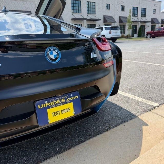 BMW i8  2016
