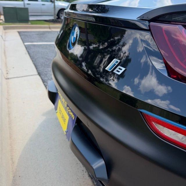 BMW i8  2016