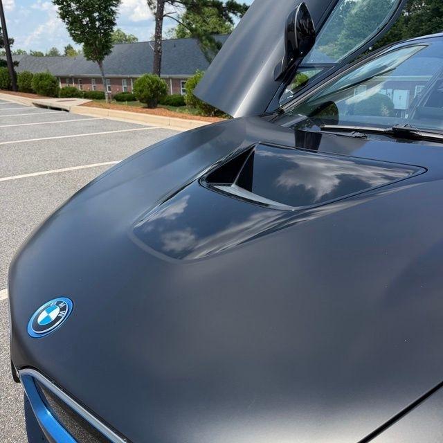 BMW i8  2016