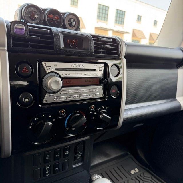 Toyota FJ Cruiser  2008