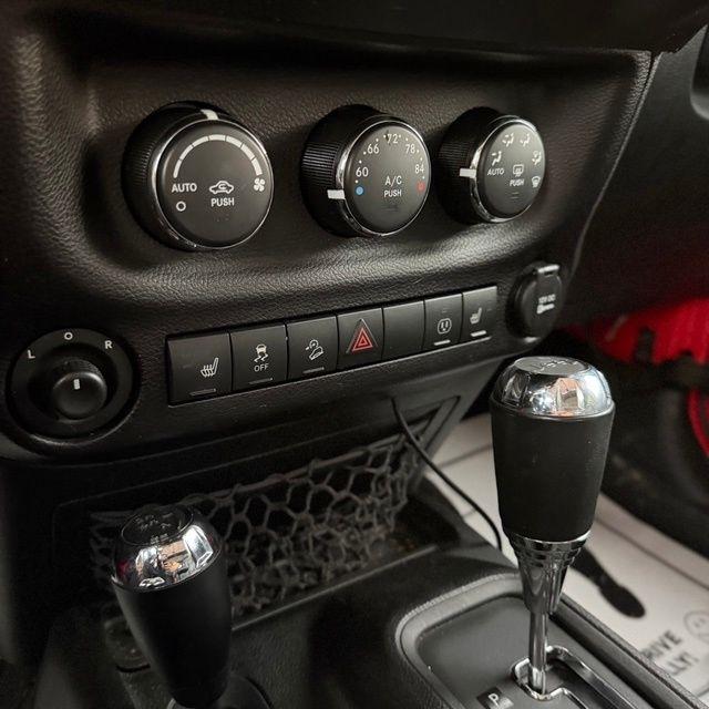 Jeep Wrangler  2015