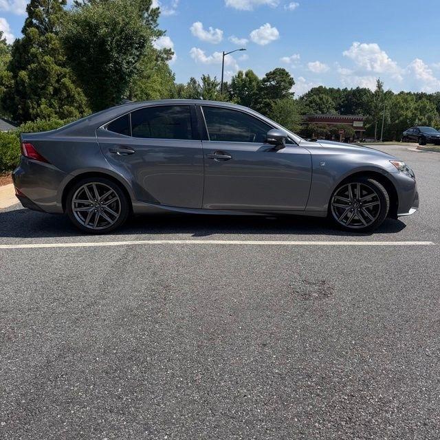 Lexus IS  2014