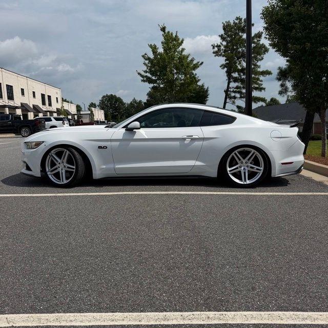 Ford Mustang  2015