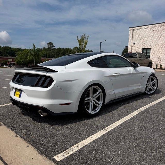 Ford Mustang  2015