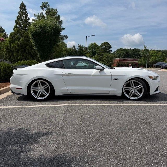 Ford Mustang  2015