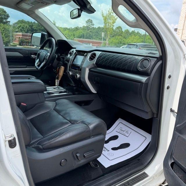 Toyota Tundra  2018