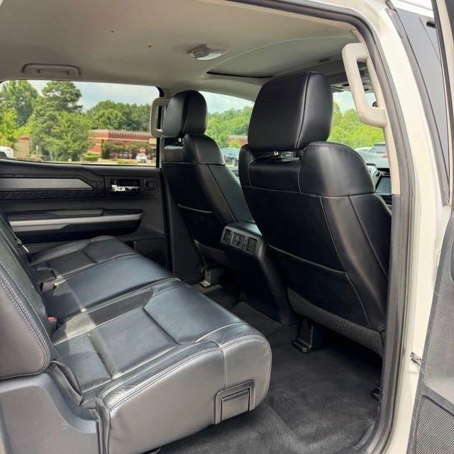 Toyota Tundra  2018