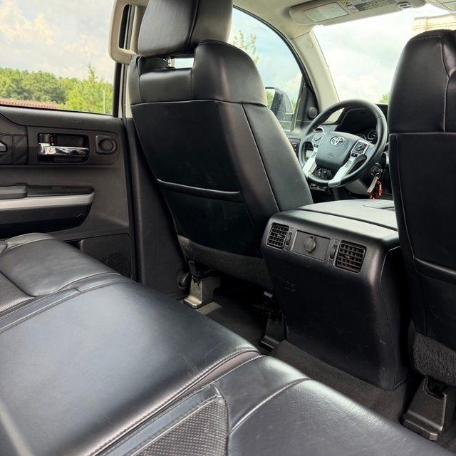 Toyota Tundra  2018