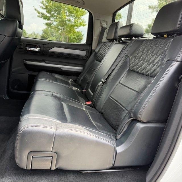 Toyota Tundra  2018