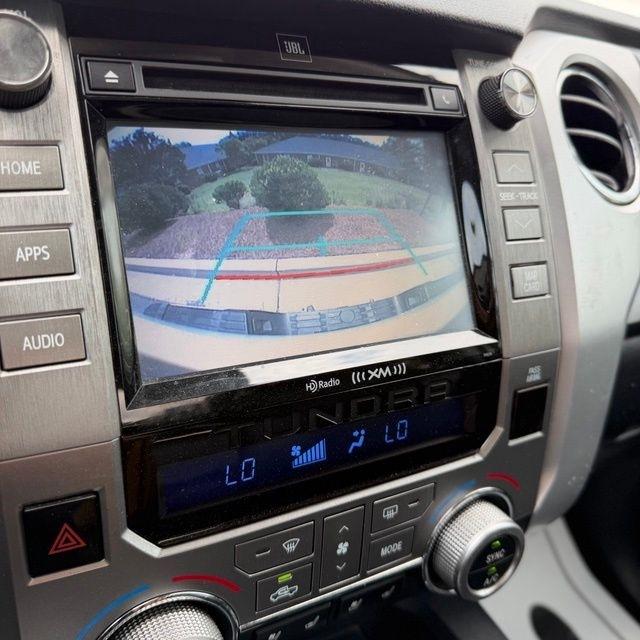 Toyota Tundra  2018