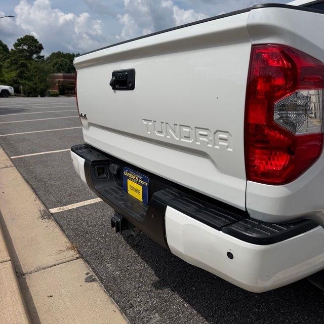 Toyota Tundra  2018
