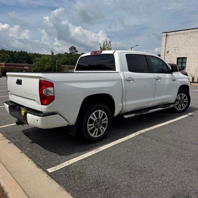 Toyota Tundra  2018