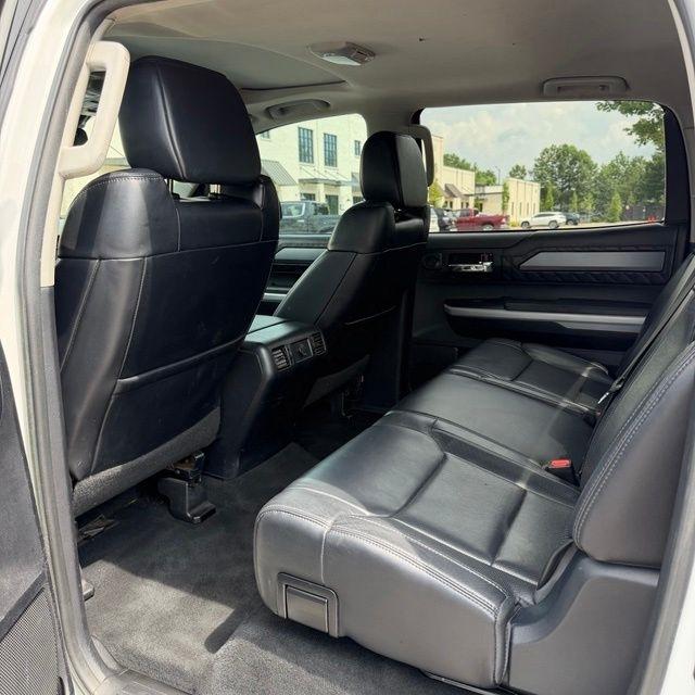 Toyota Tundra  2018