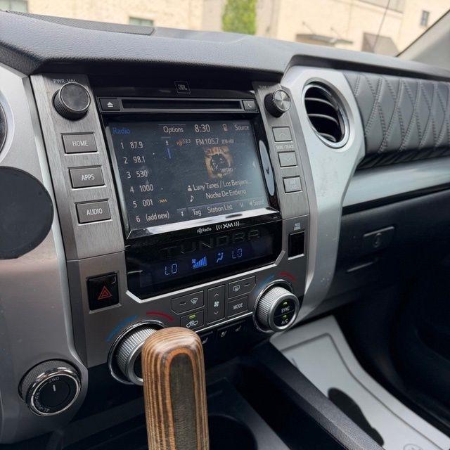 Toyota Tundra  2018