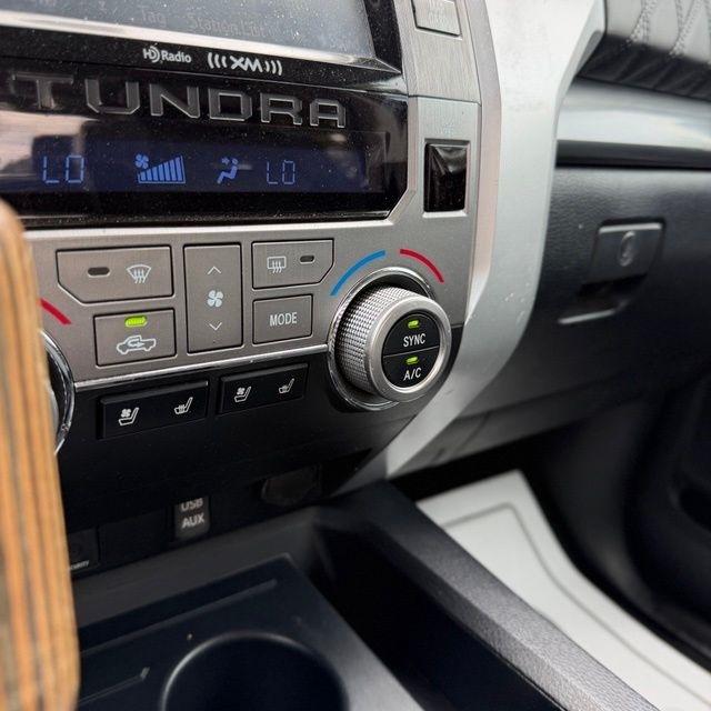 Toyota Tundra  2018