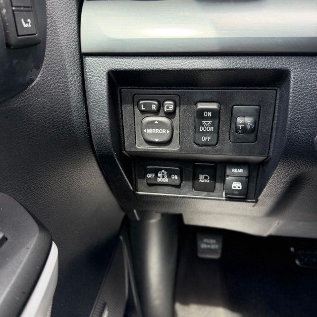 Toyota Tundra  2018