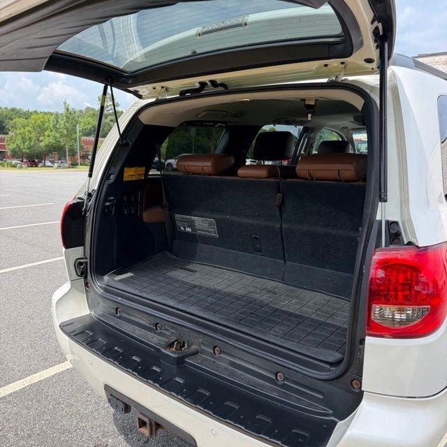 Toyota Sequoia  2013