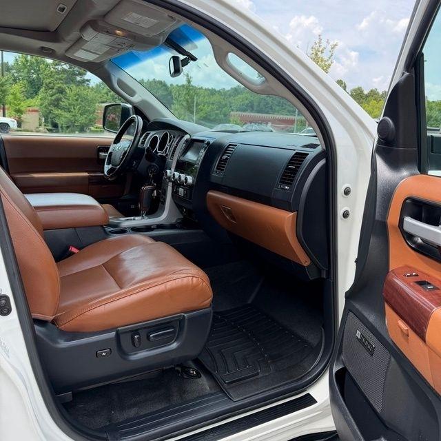 Toyota Sequoia  2013
