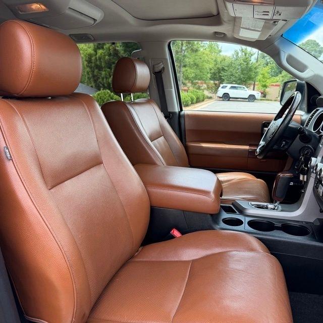 Toyota Sequoia  2013