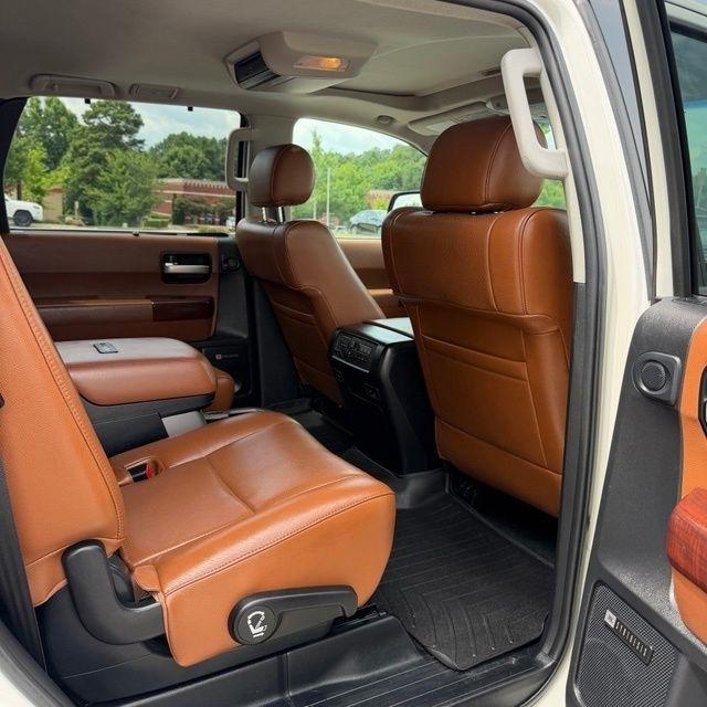 Toyota Sequoia  2013