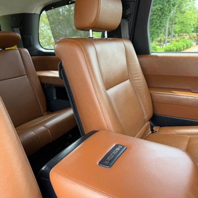 Toyota Sequoia  2013