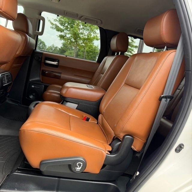 Toyota Sequoia  2013