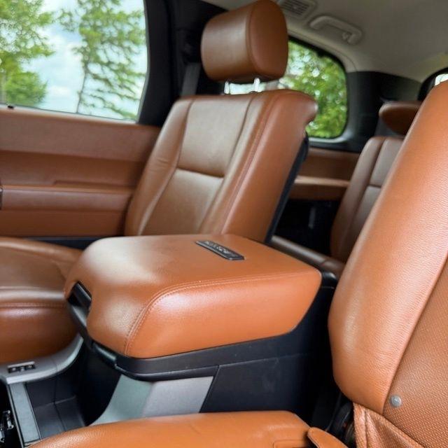 Toyota Sequoia  2013