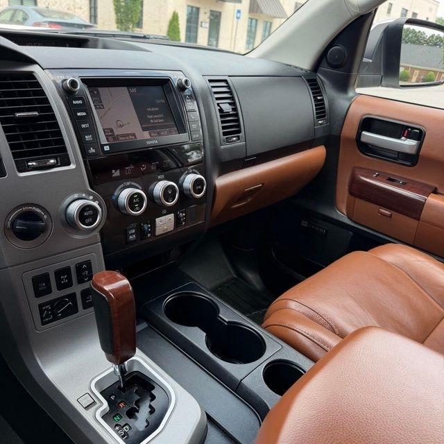Toyota Sequoia  2013