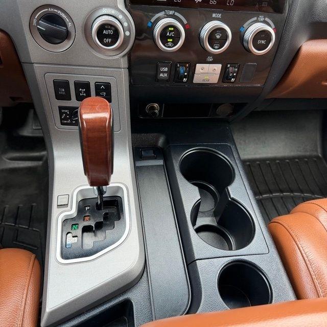 Toyota Sequoia  2013