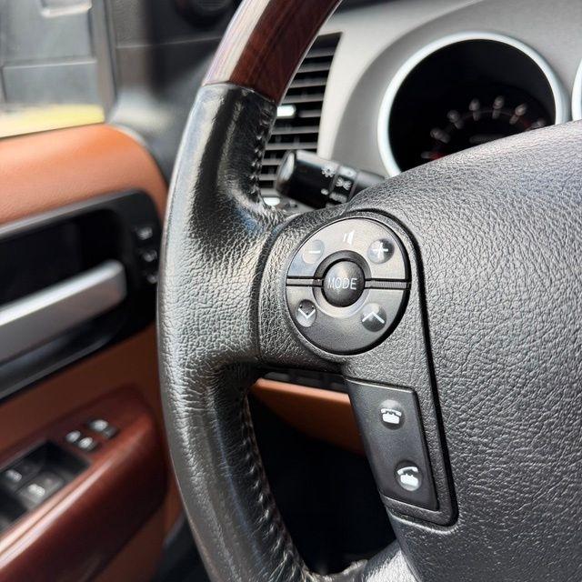 Toyota Sequoia  2013