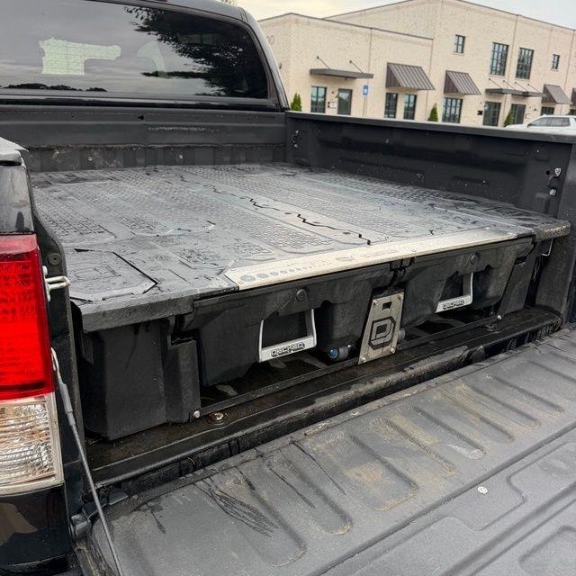 Toyota Tundra  2013