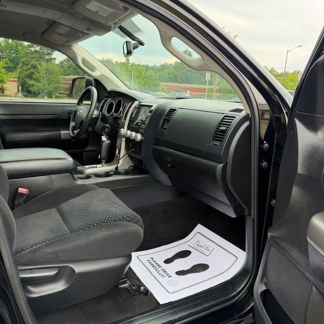 Toyota Tundra  2013
