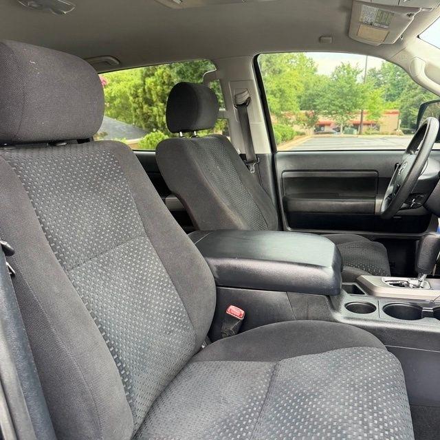 Toyota Tundra  2013