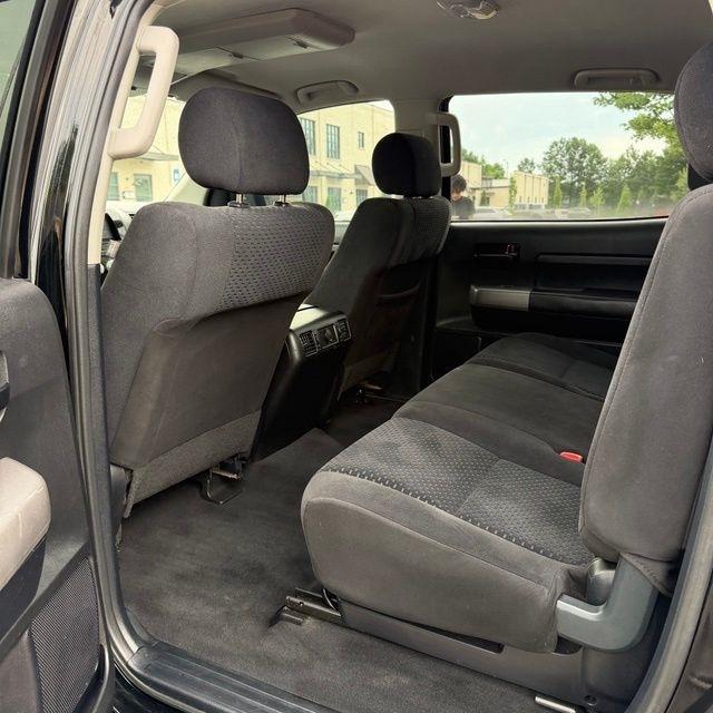 Toyota Tundra  2013