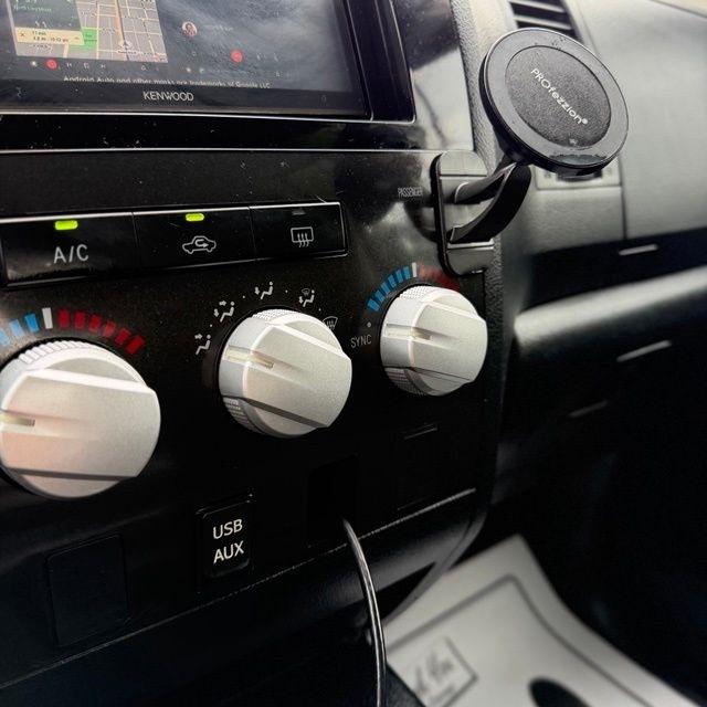 Toyota Tundra  2013