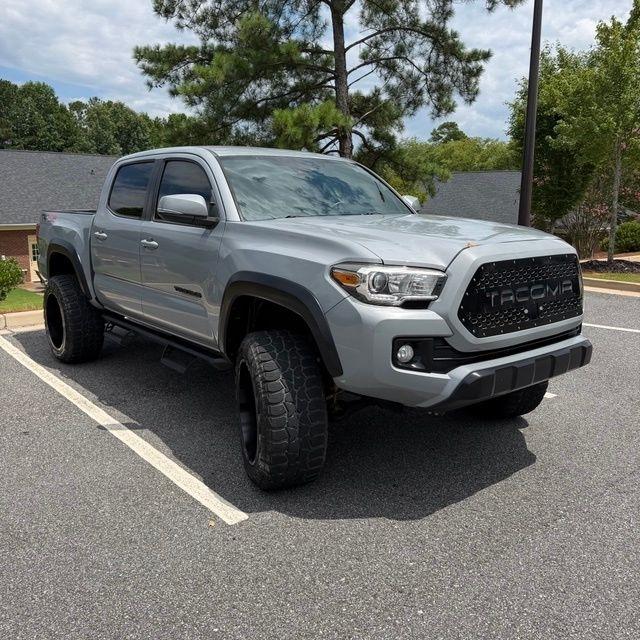 Toyota Tacoma  2018