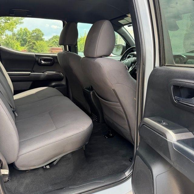 Toyota Tacoma  2018