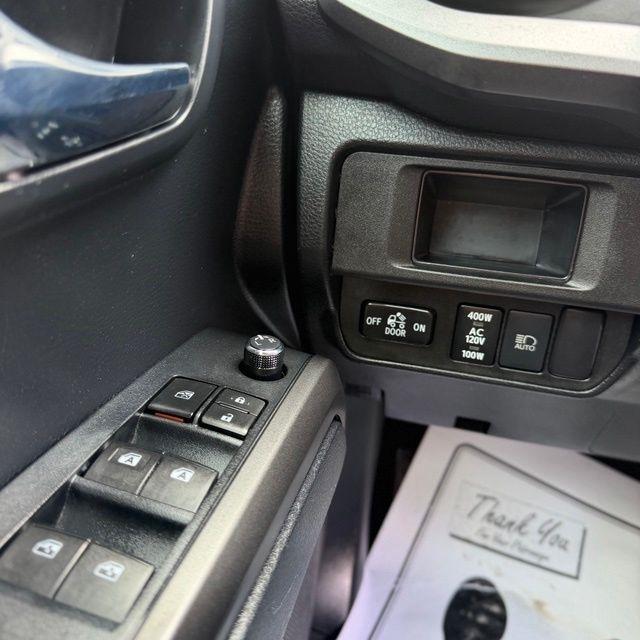Toyota Tacoma  2018