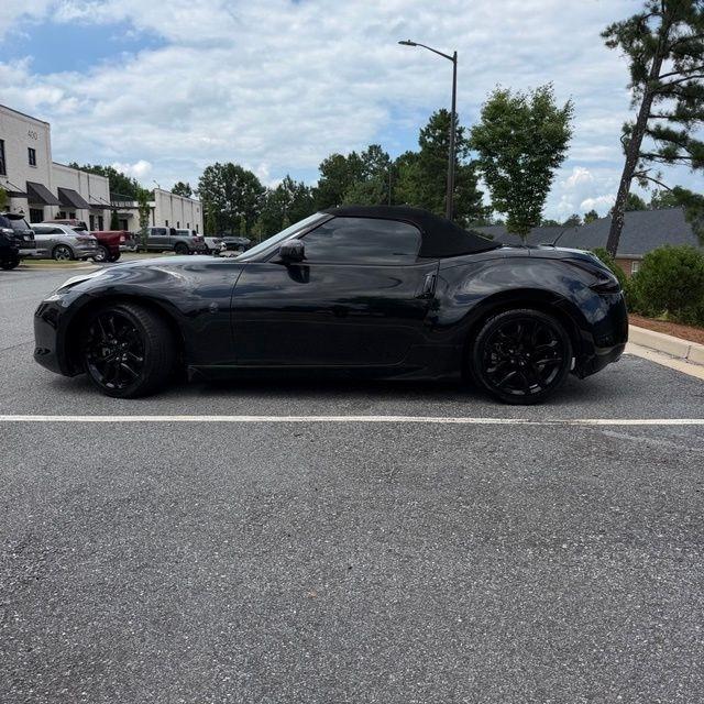 Nissan Z  2010