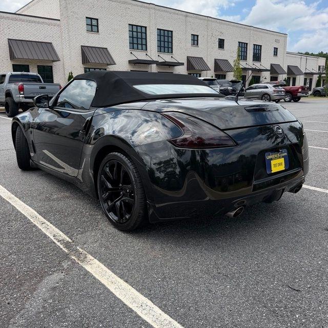 Nissan Z  2010