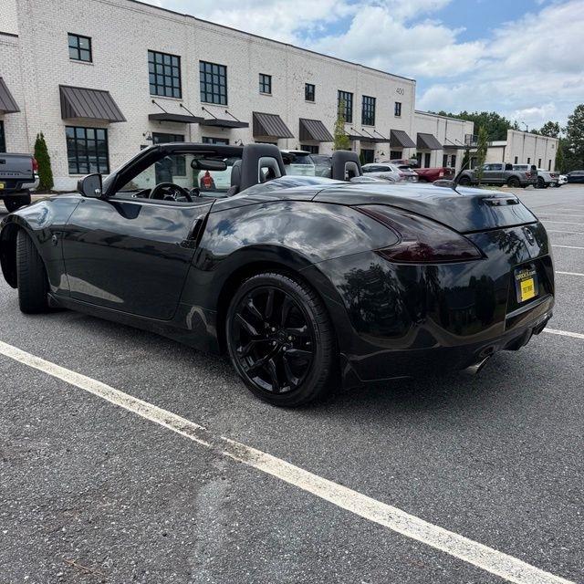 Nissan Z  2010
