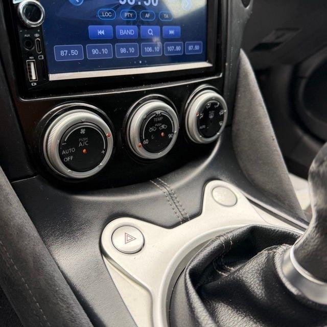 Nissan Z  2010